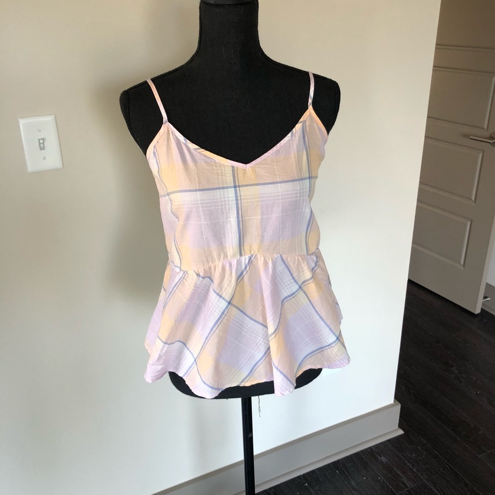 Old navy peplum top Small